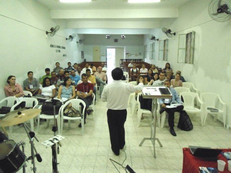 Campina Grande: Igreja de Deus, com docente Jorge Noda