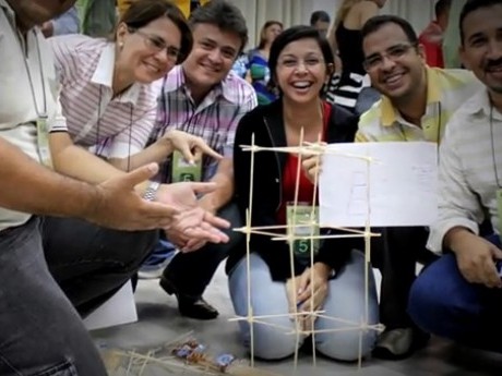 Atividade em grupo na Semana Haggai 2010 Atividade em grupo na Semana Haggai 2010